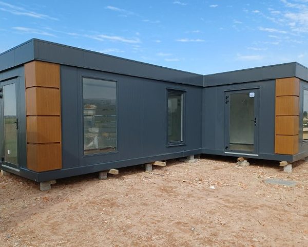 Conteneur Pavillon Commercial Et Residentiel En L D'angle (36m2)